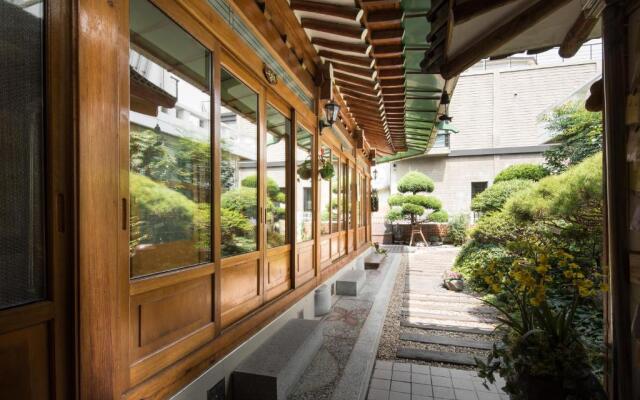 Ddlanche Hanok Stay Guesthouse