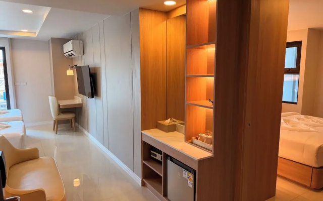 Aston Hotel Pattaya