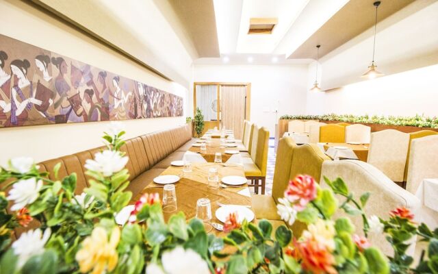 FabHotel Evergreen