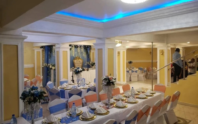 Marriot Metropolitan Hotel