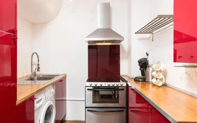 Charming Montmartre Studio