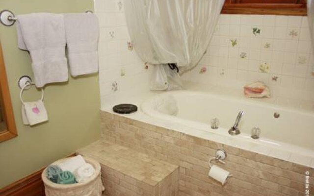 King Bethune House, Guest House & Spa