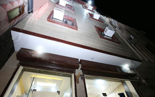 OYO 14926 AK residency