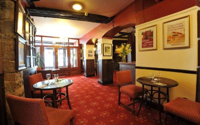 Crown Hotel Brackley