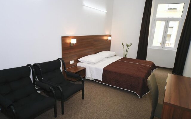 B&B Riva Rooms