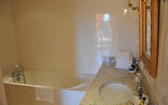 Chateau De La Foltiere