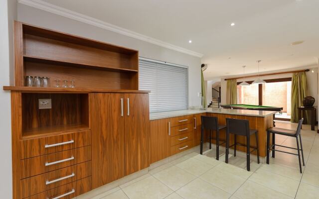 San Lameer Villa Rentals 14328