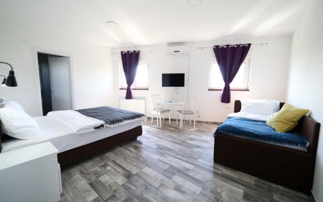 Guesthouse & restaurant Tekovina