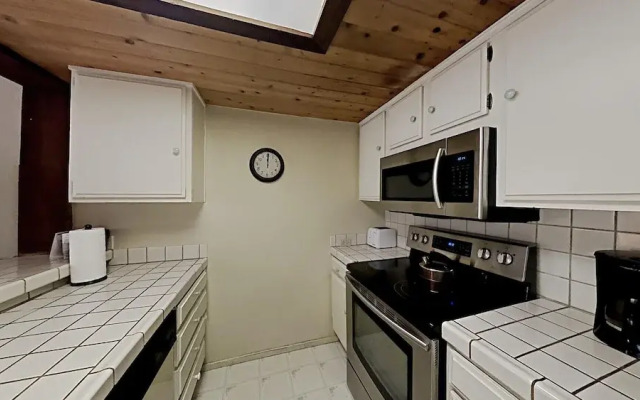 Slopeside 1849 Condos - Comfortable 3 BR Condos with Full Kitchens