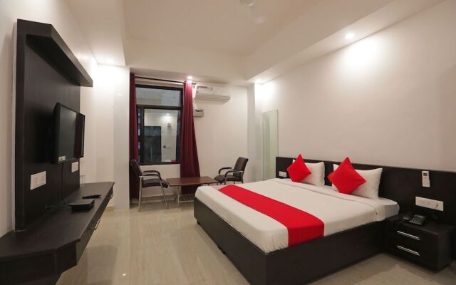 OYO 43440 Hotel Belmorrise