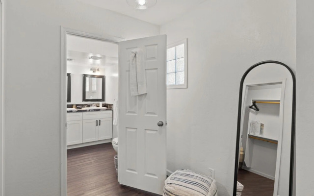 Campbell - Foodie Paradise w Pool Games Nightlife