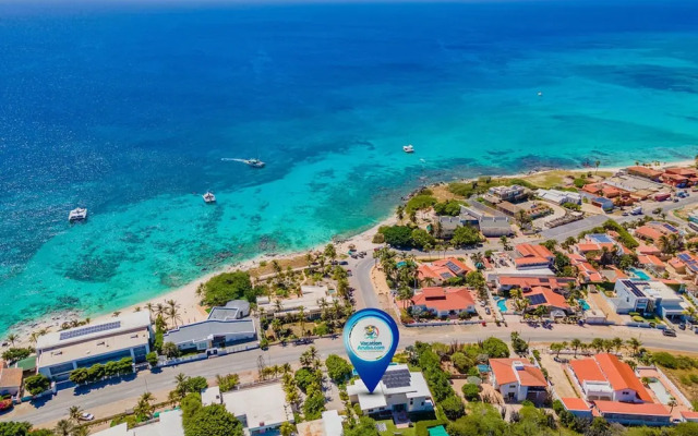 NEW Luxury 4BR Beachfront Villa w Infinity Pool
