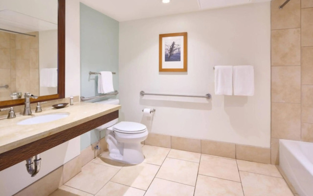 Royal Lahaina Resort & Bungalows