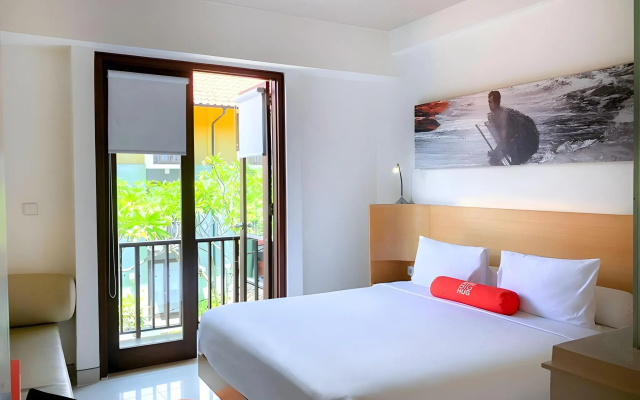 HARRIS Hotel Kuta Tuban Bali - Image 7