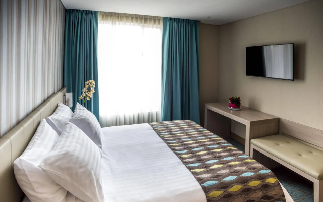 Hotel Plaza Suites