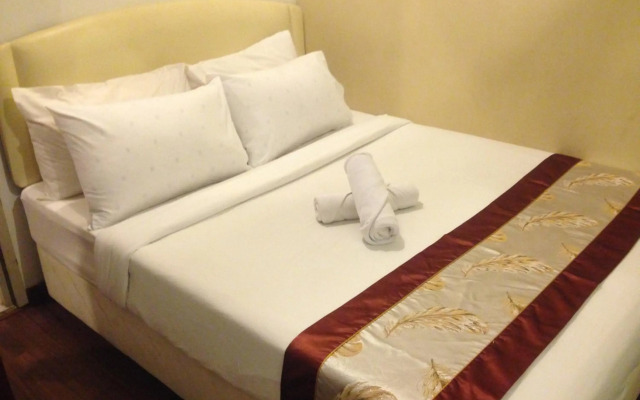 Woodpecker Lodge Kuching