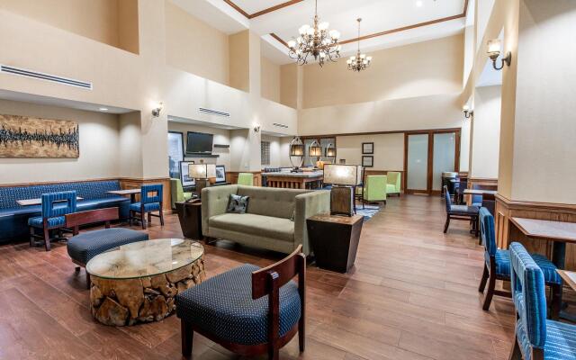 Hampton Inn Dallas-Rockwall