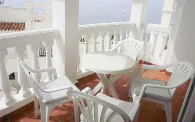 Apartamentos Stella Maris Canovas Nerja