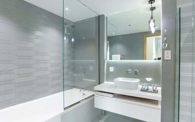 Marina View Luxury 2BR Apartment - SBL