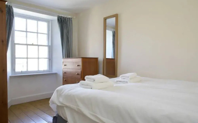 2 Bedroom Apartment in City Centre