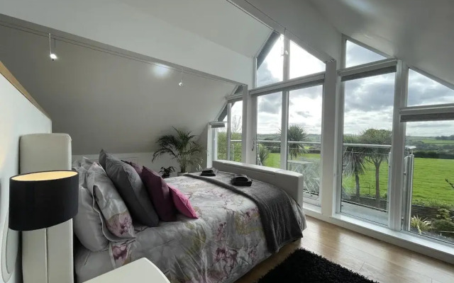 Sleeps 14,tavistock Luxury 5-bed House