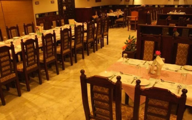 Hotel Saradharam