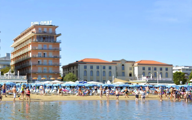 Hotel Diplomat Marine