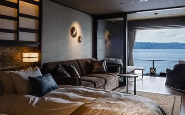 The Lake Suite Ko No Sumika