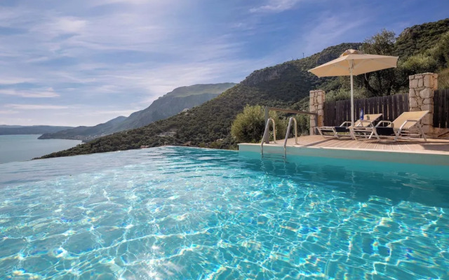 Villa Ouranos by Whitedreamvillas