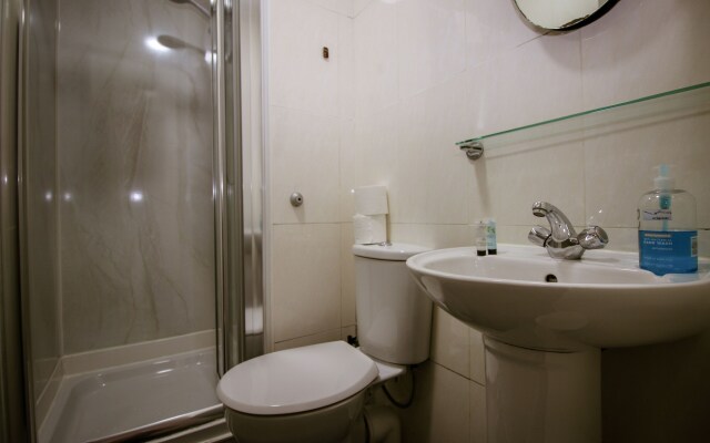 Charing Cross Hotel