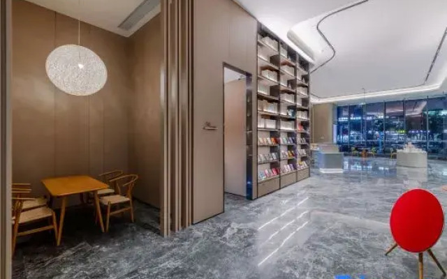 JI Hotel (Zhuhai Jinwan Huafa Mall)