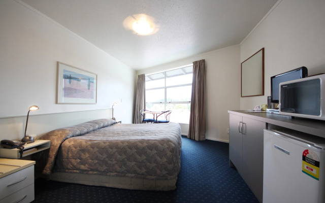 Blue Peaks Lodge – Guest Rooms – Queenstown