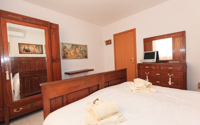 Domus Socolatae Apartments  Suites