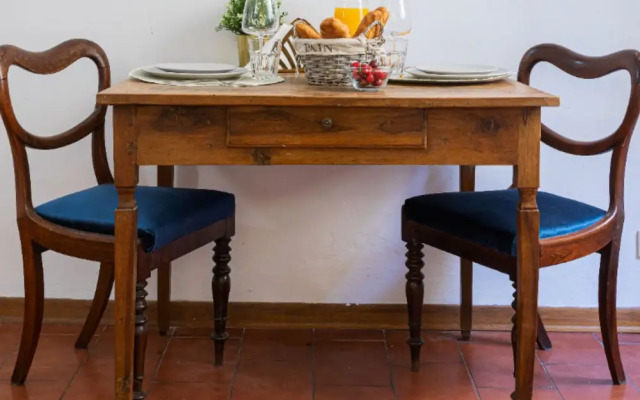 Historic Apt - Wifi - Ac - Top Location - Walk Everywhere