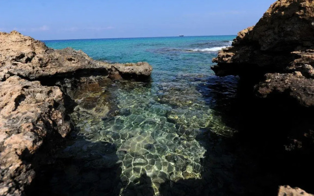 Blue Lagoon Kosher Hotel