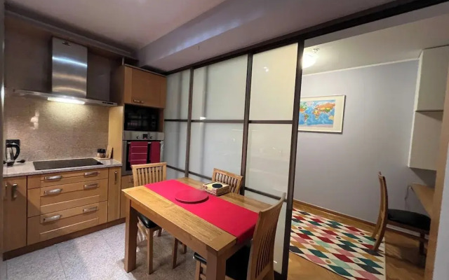 2 Bedrooms Apartment, Central Warsaw