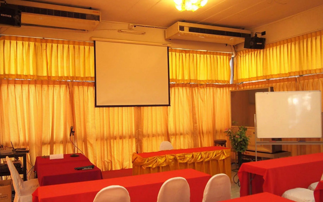 U-Sa Family Hotel