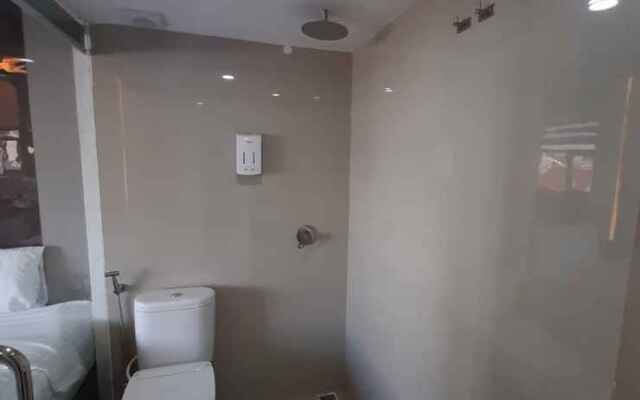 Hotel Surya Pantai Losari