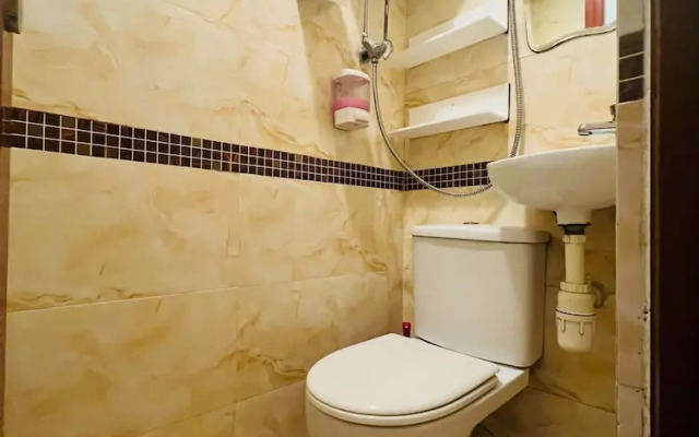 Holiday Guest House