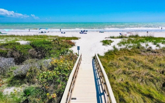 Coquina Beach 2c 2 Bedroom Condo