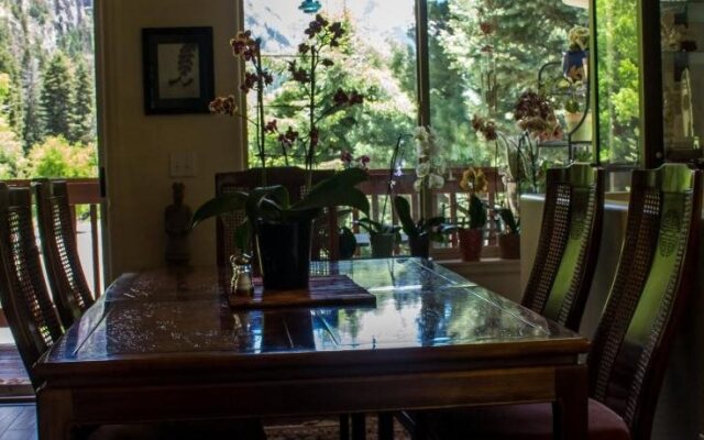 Bridal Veil B&B