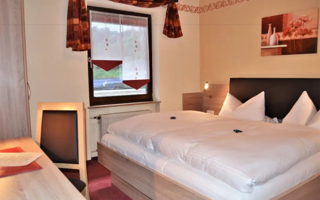 Hotel-Restaurant STRAUSSEN