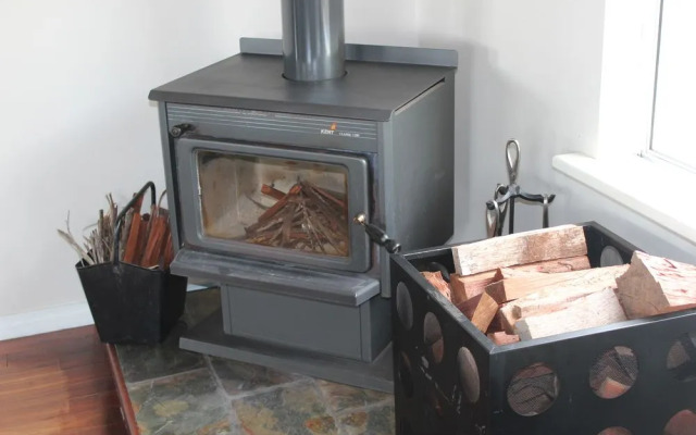 The Sleeping Lady Private Retreat