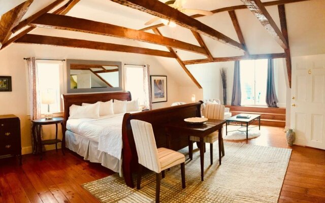 Treadwell Inn