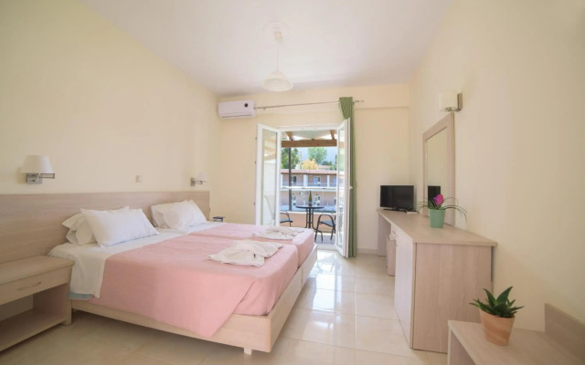 Alkyon Beach Hotel
