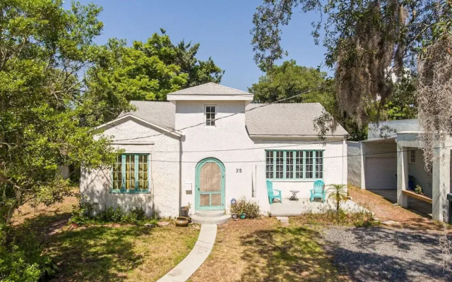 Spanish Beach Bungalow