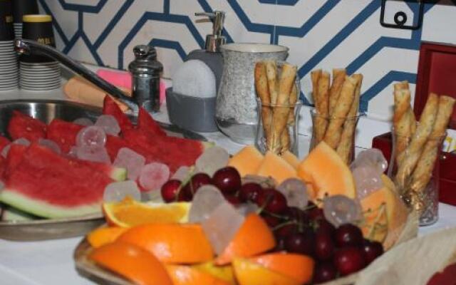 Chateau Akko Authentic Hosting