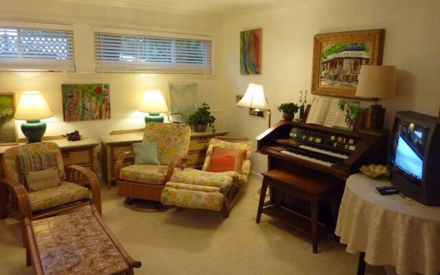 Almost Heaven by Jekyll Realty