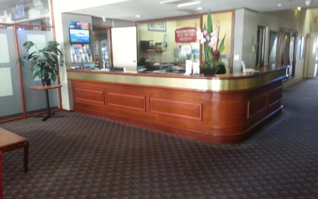 Grand Tasman Hotel
