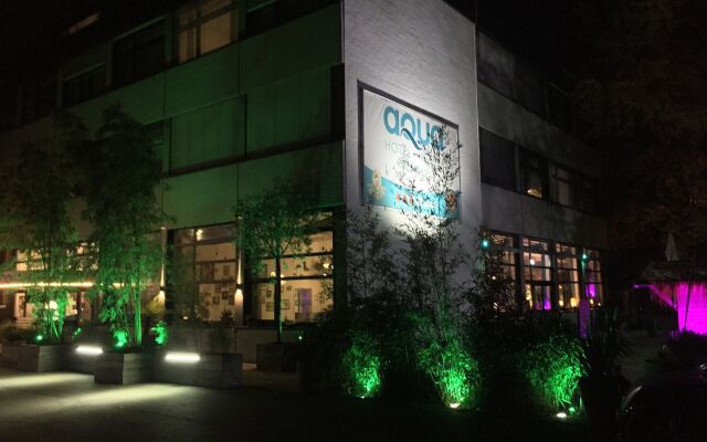 Aqua Hotel